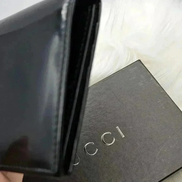 Interlocking G Vernis BiFold Long Wallet - Picture 7 of 15